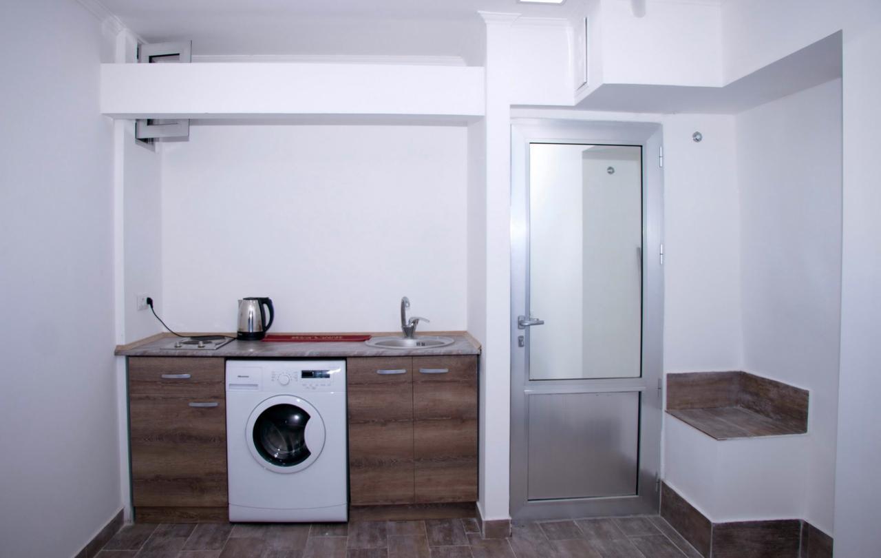 Apartment On Saryan 24 Yerevan Ngoại thất bức ảnh